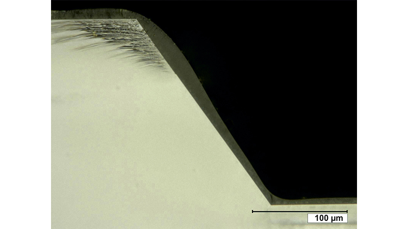 Homogene Beschichtung von Substraten mit Topographie